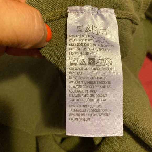 d & co. essentials turtle neck, size 1X - Picture 3 of 8